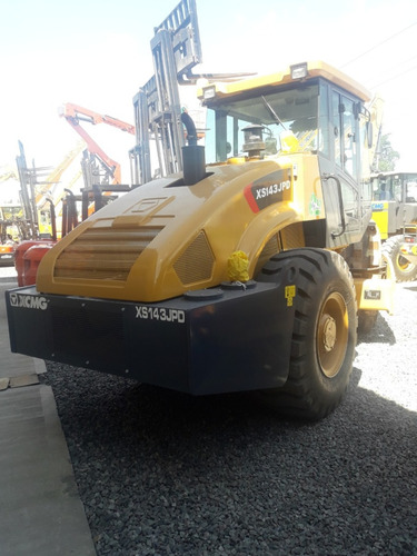 Compactador Pata De Cabra Xcmg Xs 143 De 14 Toneladas