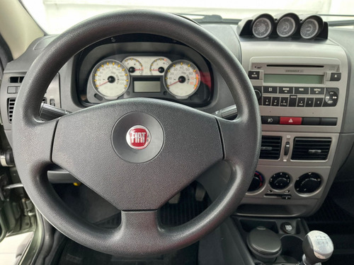 Fiat Strada 1.8 MPI ADVENTURE CE 16V FLEX 2P MANUAL