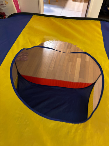 Casita Infantil Plegable Con Detalles Rojo Lisa (Usado)