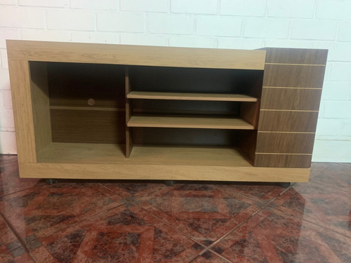 Rack De Tv Mueble Con Diviciones Y Una Puerta