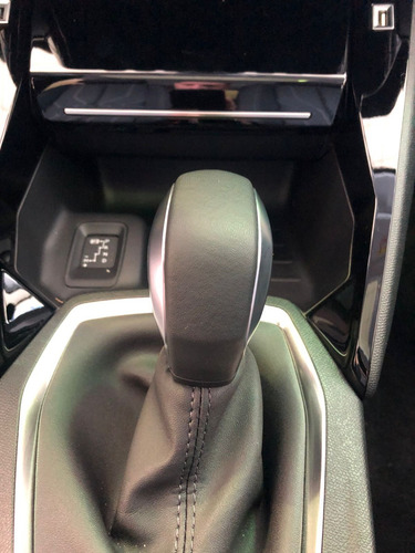 Peugeot 208 1.6 Feline Tiptronic