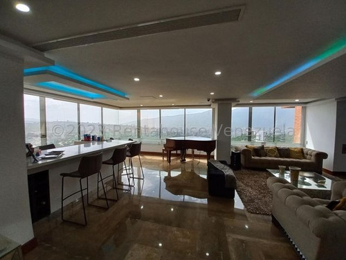 Ana Torres. Apartamento En Venta 24-283 En Lomas Del Mirador