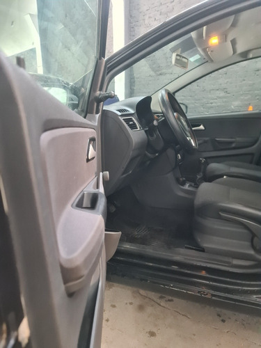Imagen 8 de 11 de Volkswagen Fox 2013 1.6 Comfortline 5 P