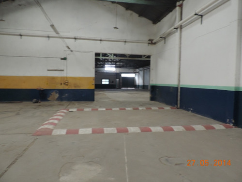 Alquilo Depósito Con Salón Comercial En Paysandu