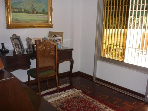 Casa En Venta, Urb. Los Naranjos Del Cafetal