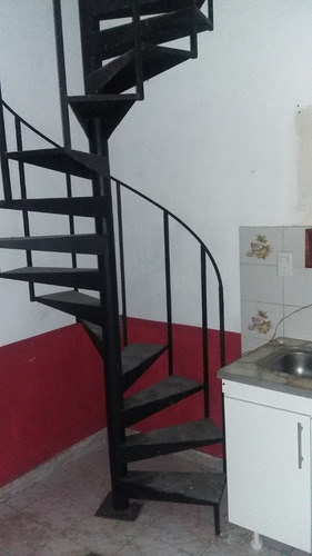Imagen 7 de 18 de Depto T Casa Al Fte 3 Amb, Con Patio, Terraza Y Quincho