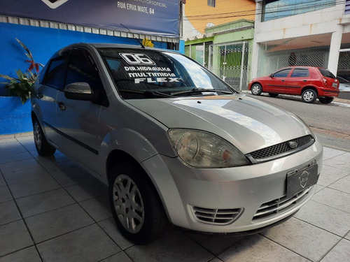 Imagem 2 de 11 de Ford Fiesta Sedan 1.6 Flex 2006 Com Direção Hidraulica