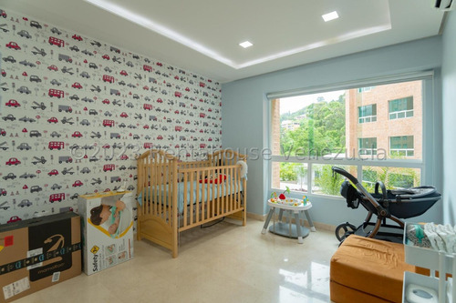 Venta De Apartamento En El Solar Del Hatillo Cl Mls 25-7870