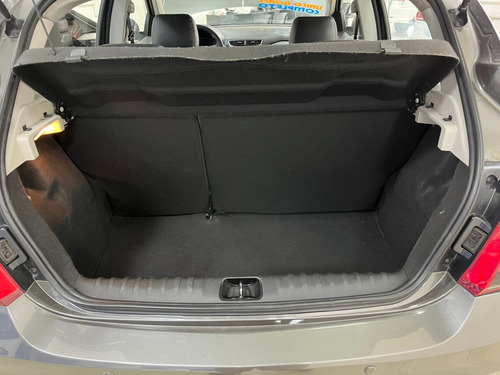 Chevrolet Onix 1.4 MPFI LTZ 8V FLEX 4P MANUAL