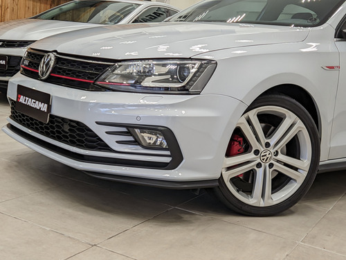 Volkswagen Vento 2.0 Tsi Gli 211cv App Connect + Nav