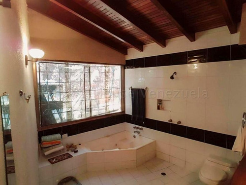 Imagen 8 de 13 de Casa Alquiler Clnas De Las Acacias Corina C. 04126395561