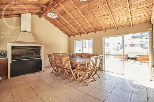 Venta Excelente Ph Con Terraza, Almagro