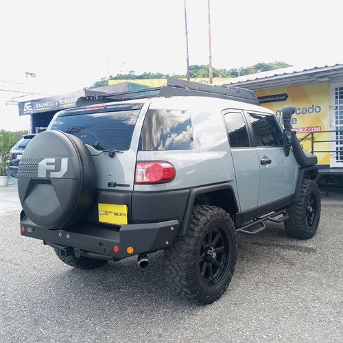 Imagen 5 de 18 de Toyota Fj