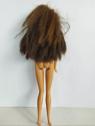 Barbie Flexible Cintura Castaña Cabello Daño Mano 1999 (Usado)