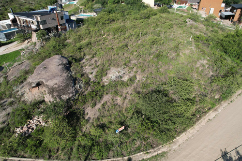 Lote 1.185m2 En Excelente Ubicación En Villa Del Lago A 250mts De R38, Permuto Vehiculos
