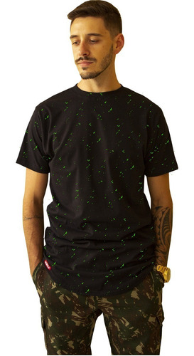 Camiseta Longline Masculina Neon Brilha Luz Negra C34