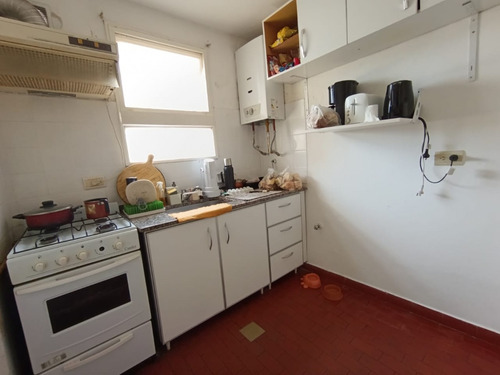Venta De Departamento 2 Dormitorios Con Opcion A Cochera - Zona Centro / Facultades