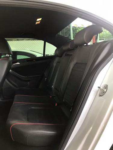 Imagen 6 de 7 de Volkswagen Jetta Gli