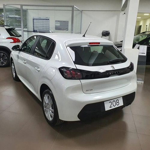 Imagen 12 de 16 de Peugeot 208 Like 1.2 0km Tomo Usado Clio Corsa Fox Gol Ka C-