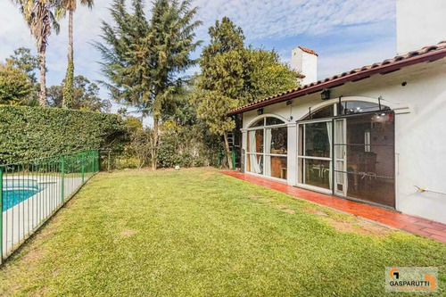Casa 5 Ambientes, Una Planta Con Pileta En Aranjuez!