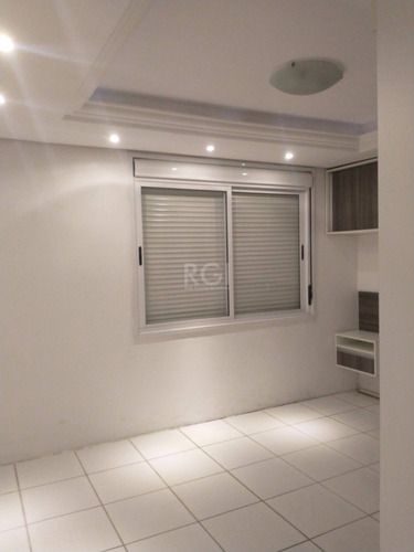 Apartamento Em Camaquã Com 2 Dormitórios - Mt6648