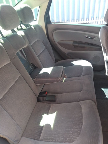 Fiat Linea 2009 1.9 16v Flex 4p