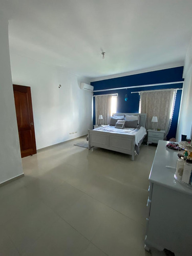 Imagen 4 de 13 de Venta En Evaristo 8vo Piso Vendo Amplio Apartamento