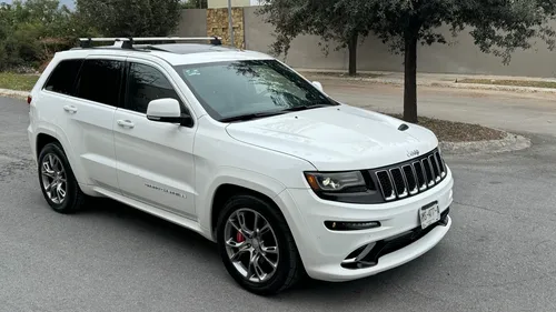Jeep Grand Cherokee 6.4 Srt-8 4x4 Mt