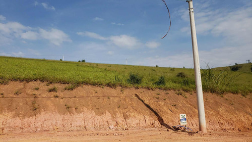 Excelente Terreno Localizado Em Condomínio - Joanópolis
