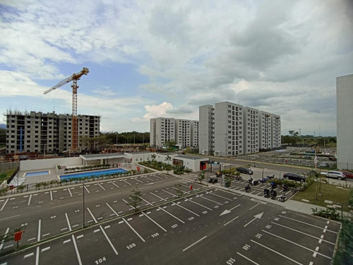 Imagen 12 de 17 de Apartamento En Arriendo En Cali Bochalema