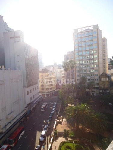 Imagem 11 de 12 de Apartamento Para Aluguel, 2 Quartos, Centro Histórico - Porto Alegre/rs - 9621