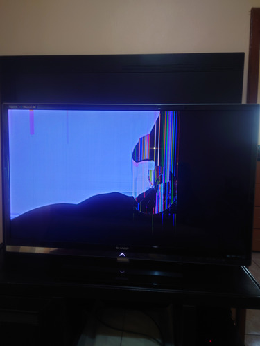 Pantalla Sharp Aquos Quatron 3d Estrellada (Usado)