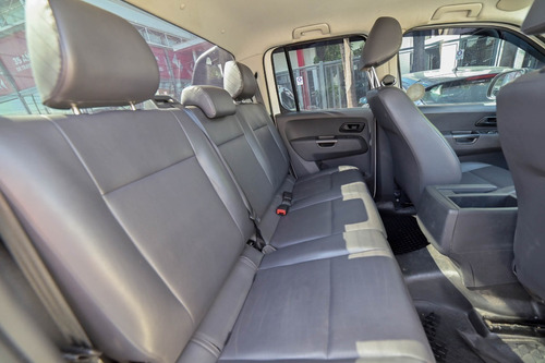 Imagen 11 de 16 de Amarok Dc Tdi 140 Cv M 4x2 Eu5 Taraborelli Usados Entre Rios