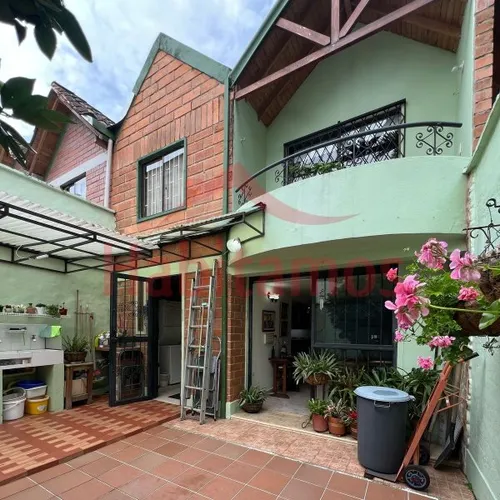 Casa En Venta En Rionegro - Vereda Ojo De Agua Cod 68628