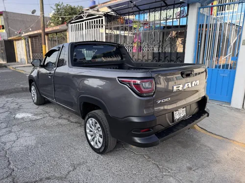 RAM 700 1.6 Slt Mt