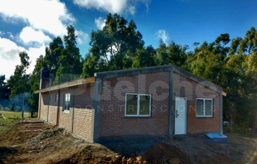 Casa Estilo Chalet Al Mejor Precio - Construcción En 30 Días