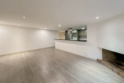 Apartamento En Arriendo/venta En Los Rosales. Cod A7005