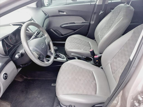 Imagem 5 de 15 de Hb20 1.6 5 Anos 16v Flex 4p Automático