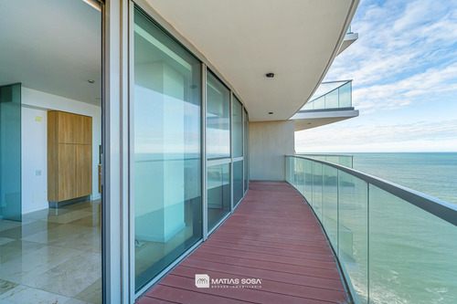 Venta - Departamento - Maral Explanada - Full Amenities - Arq. Cesar Pelli