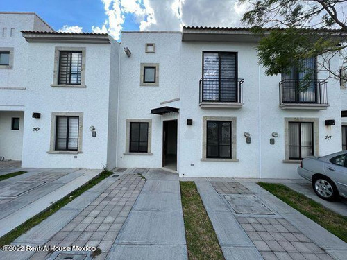 Oportunidad! Casa De Segunda Mano En Venta Zákia *agt*