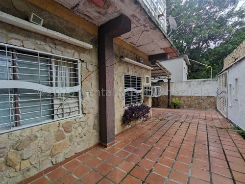 Casa En Venta En El Limon Maracay Aragua 24-15568 Irrr