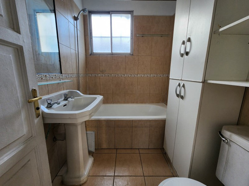 Gran Casa En La Comuna De La Reina ! 6d/3b