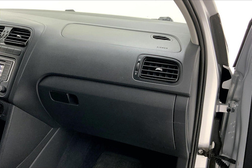 Imagen 16 de 25 de Volkswagen Vento 4 Pts Starline, Tm5, A/ac, Mp3, R-15