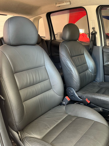 Fiat Idea 1.4 Elx Flex 5p