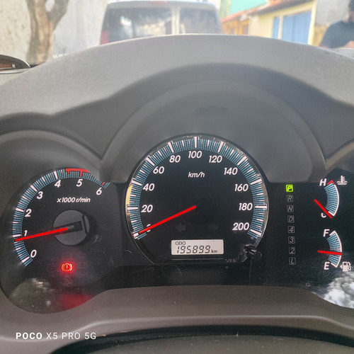 Toyota Hilux SW4 3.0 Srv 7l 4x4 Aut. 5p