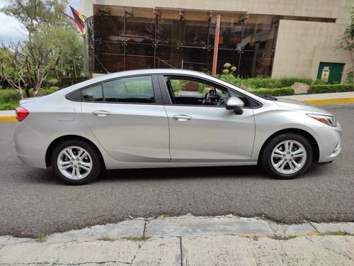 Imagen 5 de 14 de Chevrolet Cruze 2018 1.4 Ls At