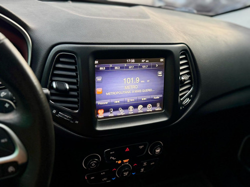 Jeep Compass LONGITUDE 2.0 4x2 Flex 16V Aut.