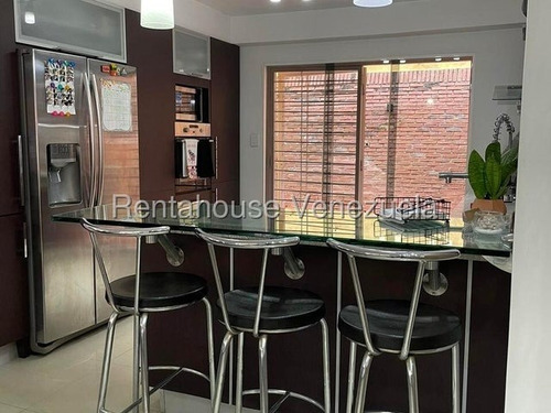 Espectacular Tonwhouse En Venta, En El Hatillo, Mls #25-21937. K.o.