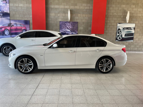 BMW Serie 3 2.0 320i Sedan Sportline