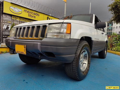 Imagen 2 de 25 de Jeep Grand Cherokee